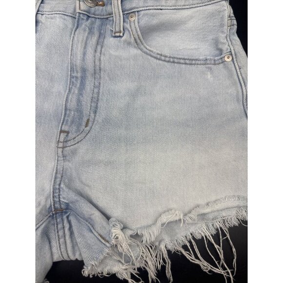 Madewell Women’s Light Blue Relaxed Raw Hem Distressed Denim Jean Shorts Sz 27 - Picture 6 of 11